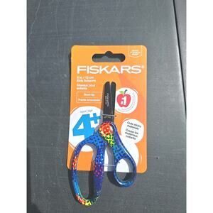 13013 Fiskars 5 Inch Kids Scissors Rainbow Ages 4+ Pointed Blunt Tip Safety Edge